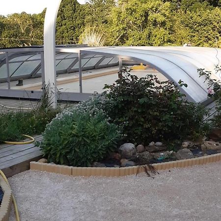 Chambre Familiale Avec Piscine Chauffee Et Jacuzzi Bernadets-Debat Zewnętrze zdjęcie